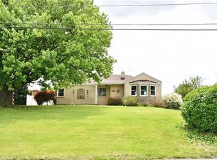 1321 Country Club Rd, Monongahela, PA 15063