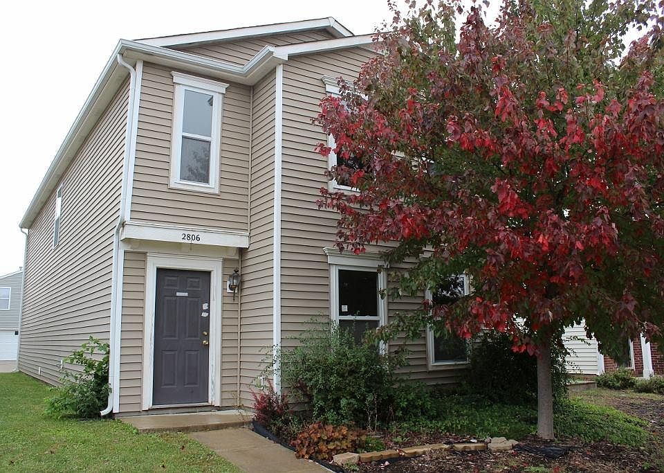 1st image of 2806 Brewster Ln