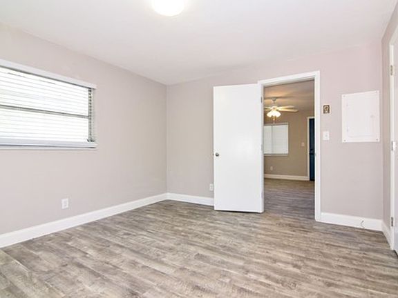 5th image of 1200 Beach Dr NE #80
