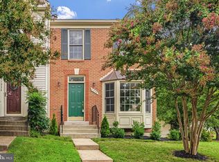 21232 Hedgerow Ter, Ashburn, VA 20147