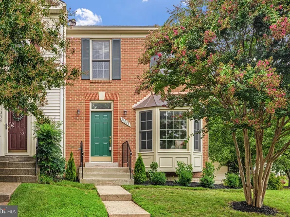 21232 Hedgerow Ter, Ashburn, VA 20147