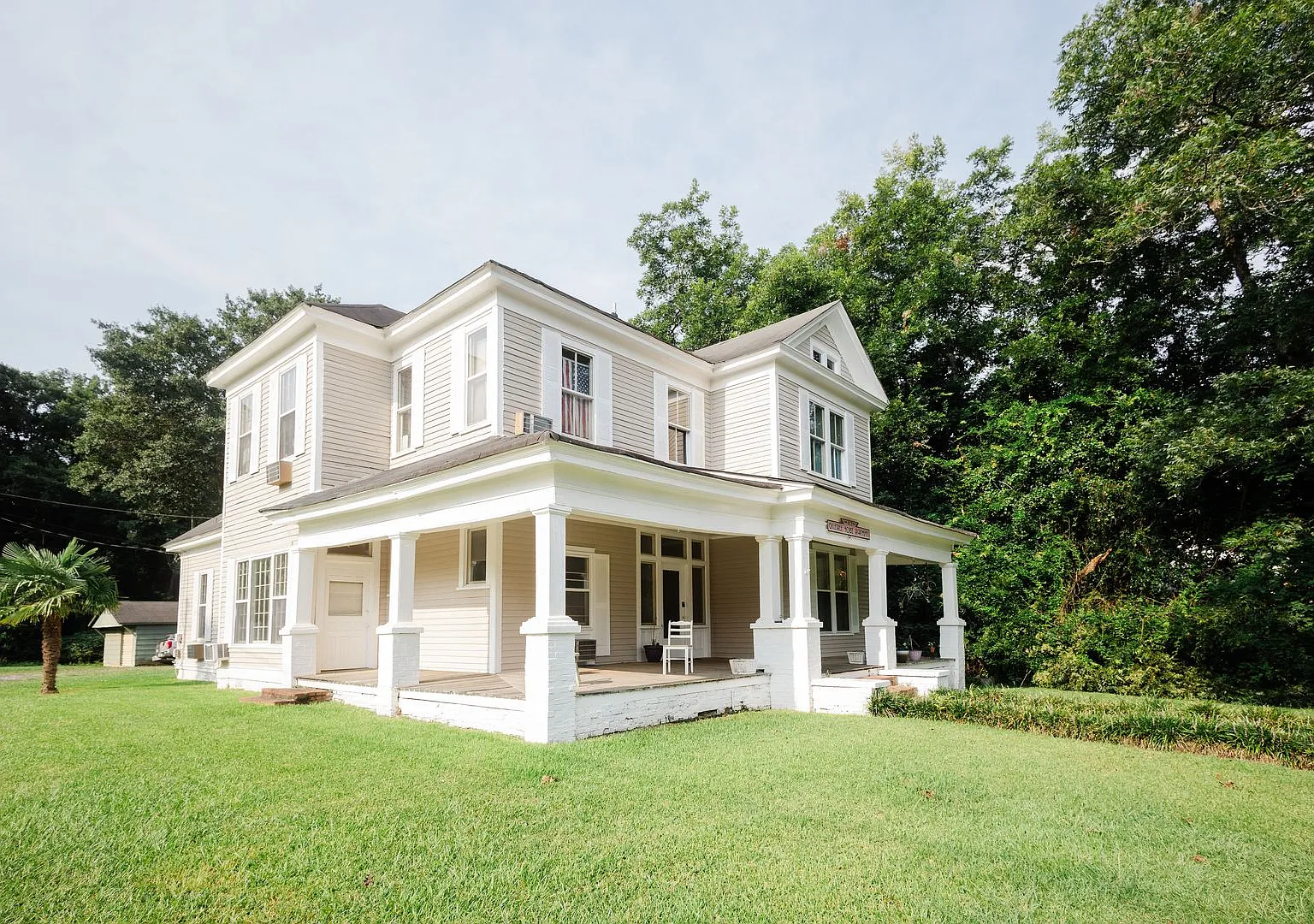 457 Forsyth Street — Photo 3