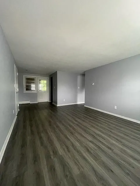 1 bed, 700 sqft, $1,400 — Photo 2