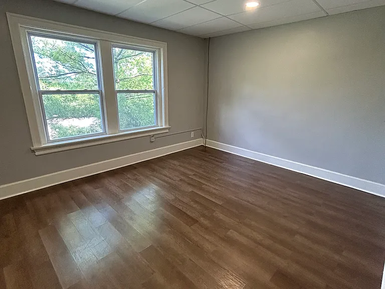1001 E High St #B3 — Photo 1
