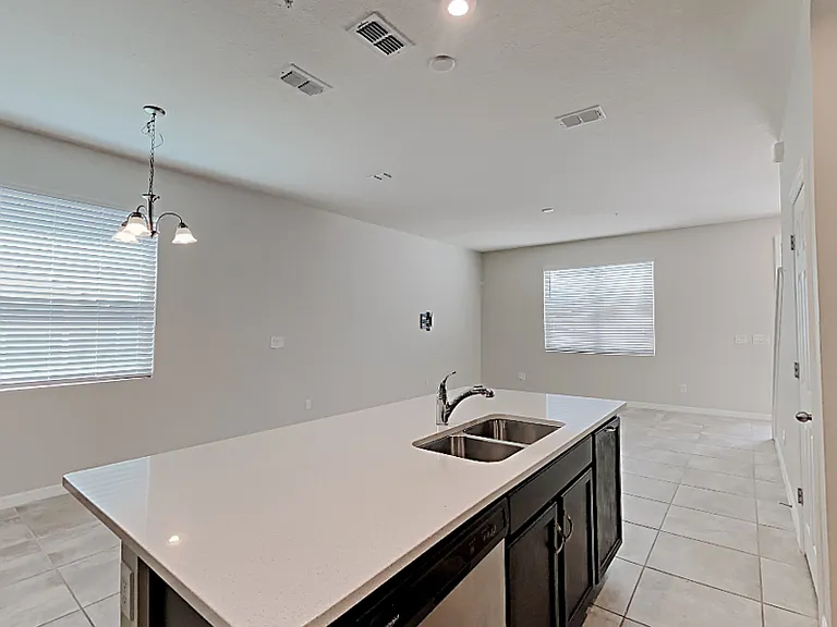 11912 Founders St — Photo 11