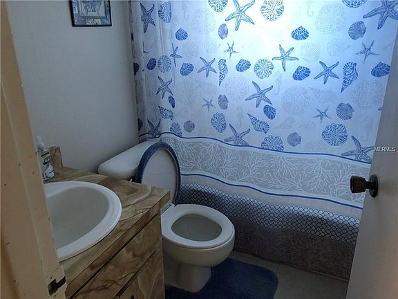 4th image of 4157 Iola Dr