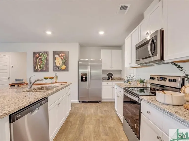 477 Coconut Dr — Photo 9