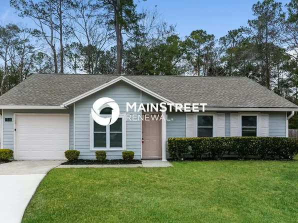 1541 Kingfisher Ln N, Jacksonville, FL 32218
