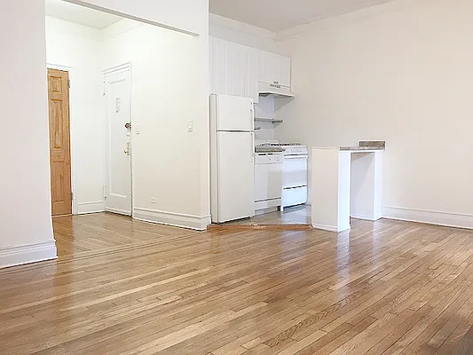 Rented by AJ Clarke | media 7