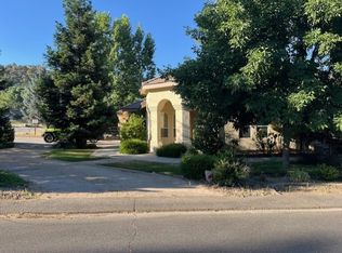 17751 Arlington Pl, Tehachapi, CA 93561