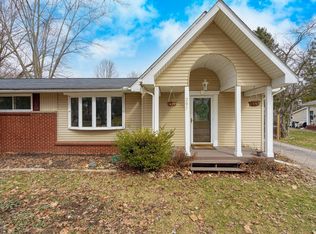 297 Washington St E, Almont, MI 48003