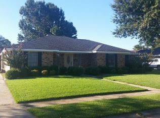 2722 Elizabeth St, Port Neches, TX 77651