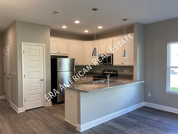 4th image of 101 Alabama Ave NW Unit D-u