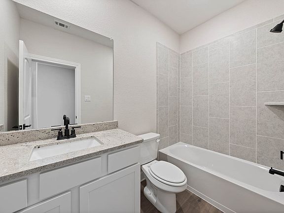 7th image of this home