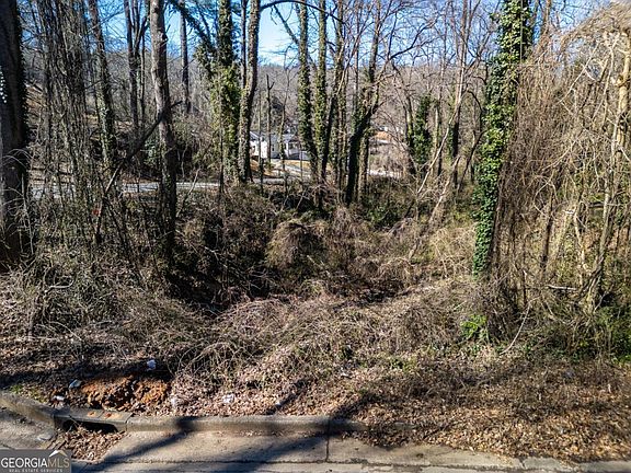 5th image of 982 Ada Ave NW
