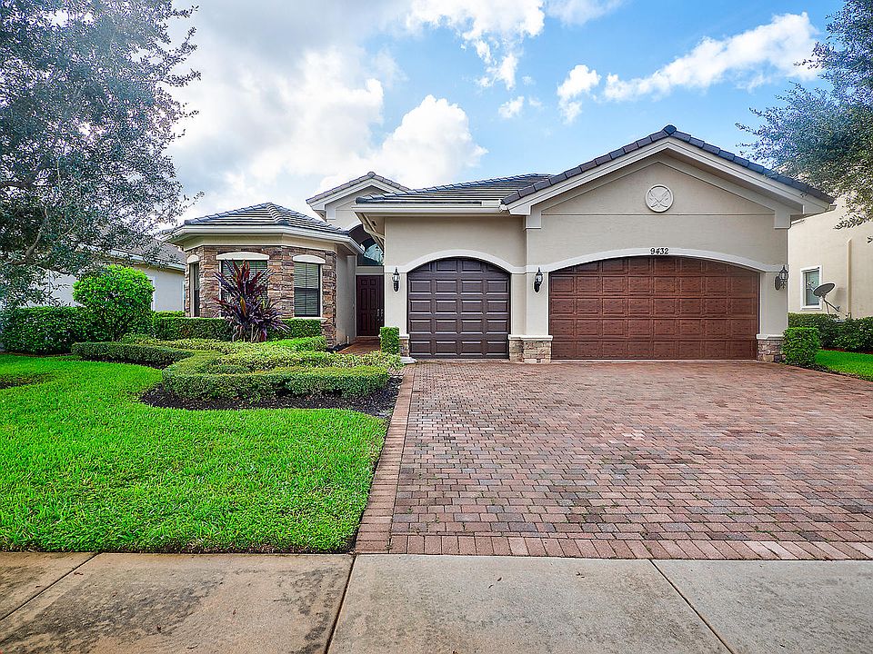 1st image of 9432 Equus Cir