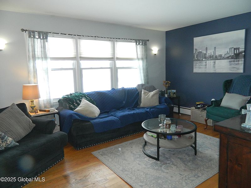 5th image of 8 Riverview Terrace