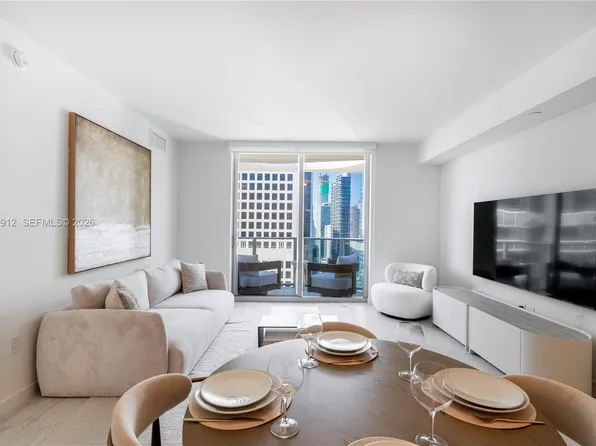 77 SE 5th St Unit 3308, Miami, FL 33131