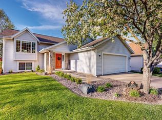 335 19th St SW, Rochester, MN 55902