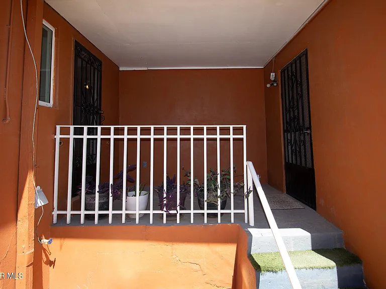 3510 Porter Ave #1 — Photo 22