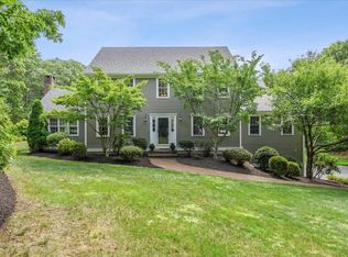 5 Story Ln, East Sandwich, MA 02537