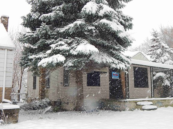 15708 Eastburn