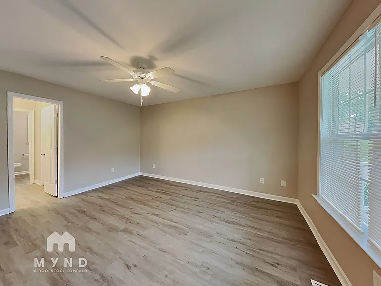 172 Saw Mill Dr — Photo 12