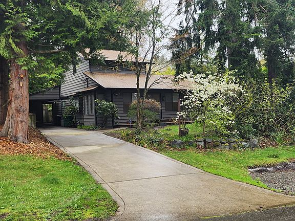 2nd image of 10005 36th Ave NE