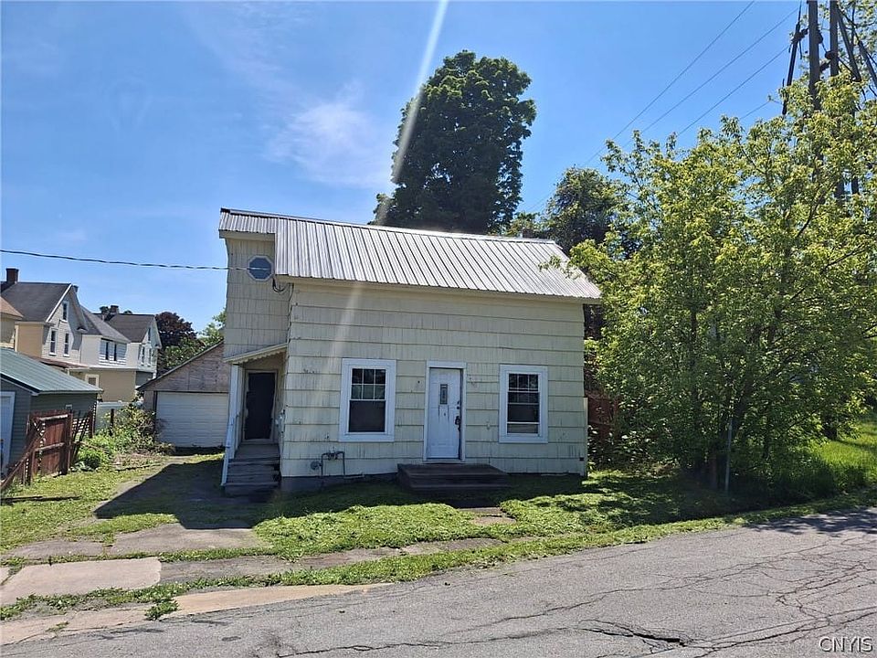 1st image of 4 East St