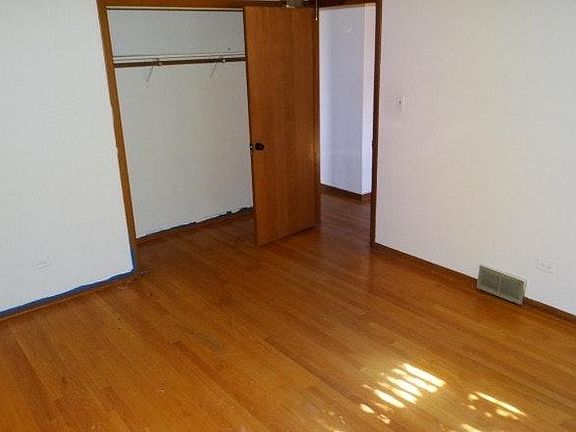 3rd image of 14310 Dante Ave