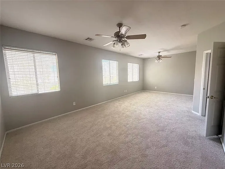 209 Depaul Ct — Photo 8