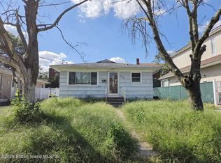 492 Villa Ave, Staten Island, NY 10302