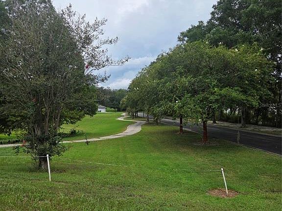 3rd image of 517 DOWLING CIRCLE LOT 10