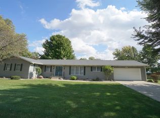 519 S Plateau Trl, Monticello, IN 47960