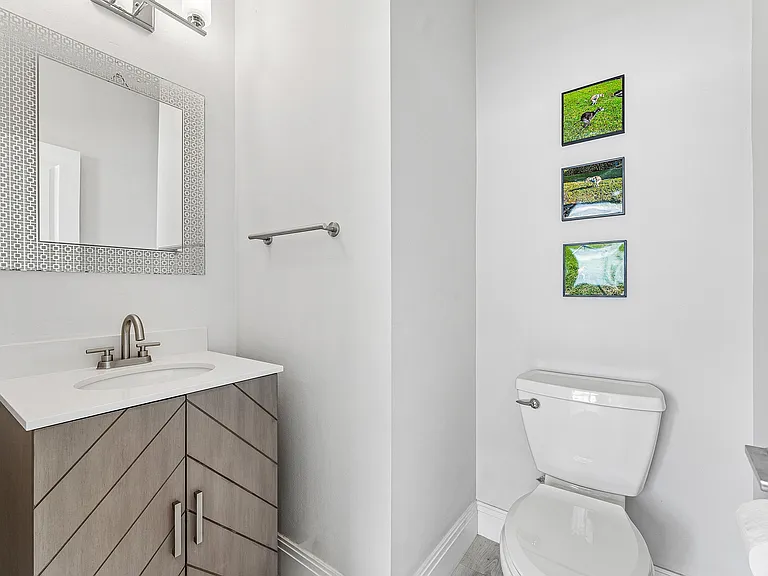 295 NE 5th Ave #22 — Photo 28