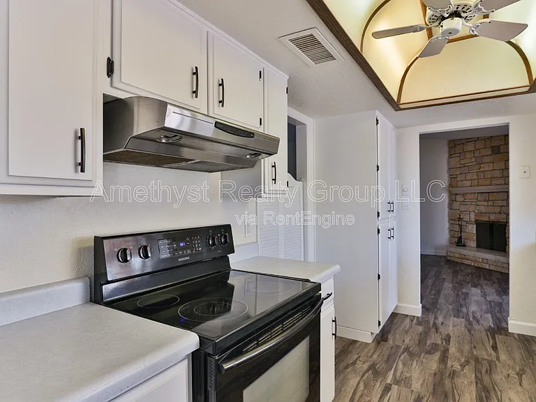 4419 W Shaw Butte Dr — Photo 12