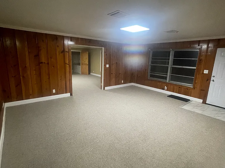 122 Tally Ho Ln — Photo 16