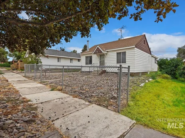 205 13th Ave, Buhl, ID 83316