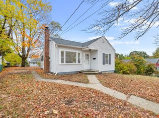 41 Linwood Ave, Methuen, MA 01844