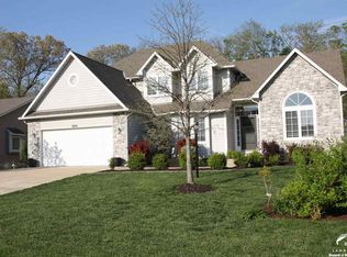 3214 Huntington Rd, Lawrence, KS 66049