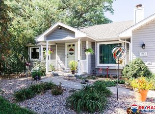 815 Lakeview Dr, Eagle, NE 68347