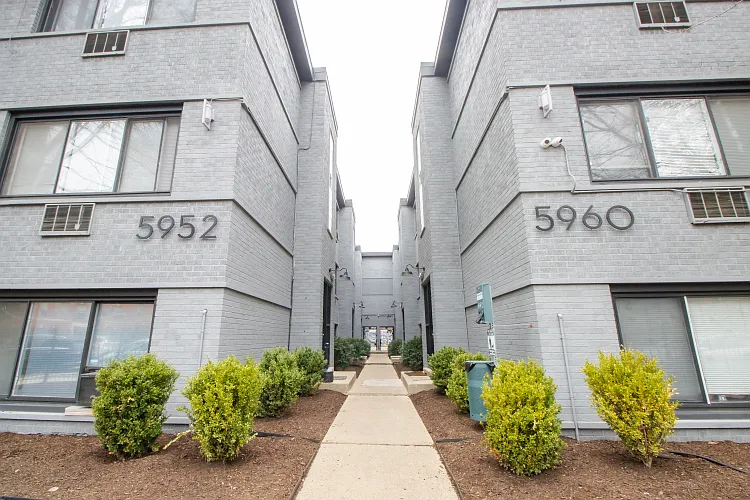 5960 N Winthrop Ave #58-1E — Photo 13