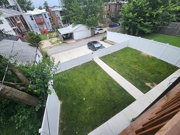 3rd image of 3135 Lackland Ave #A