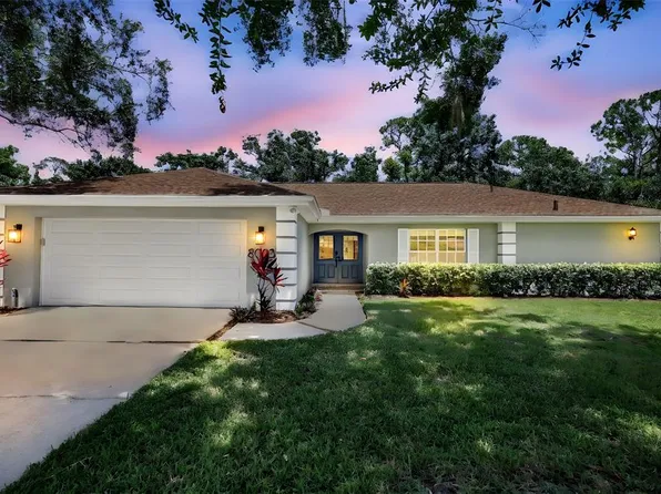 8003 Conservatory Dr, Sarasota, FL 34243