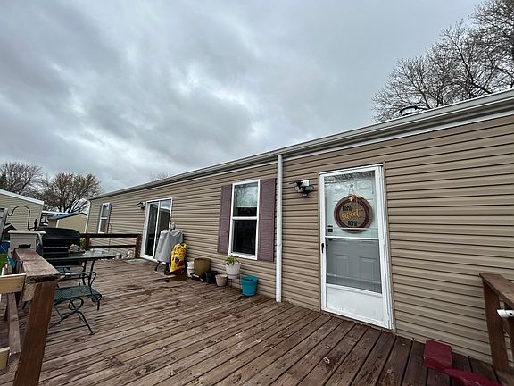 5th image of 1401 S Main St Trailer 14