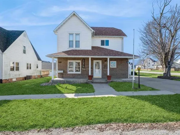 209 3rd Ave, Keystone, IA 52249