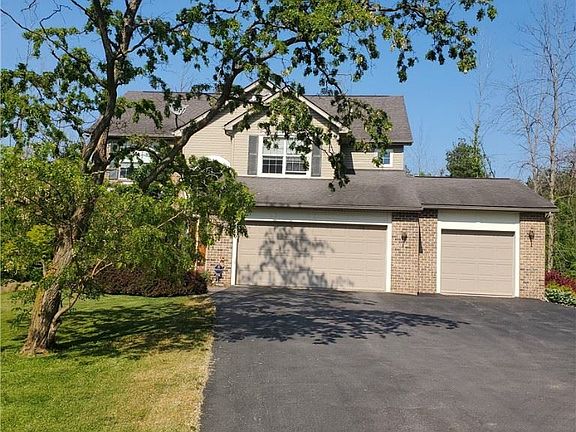 3rd image of 7714 W Ridge Rd