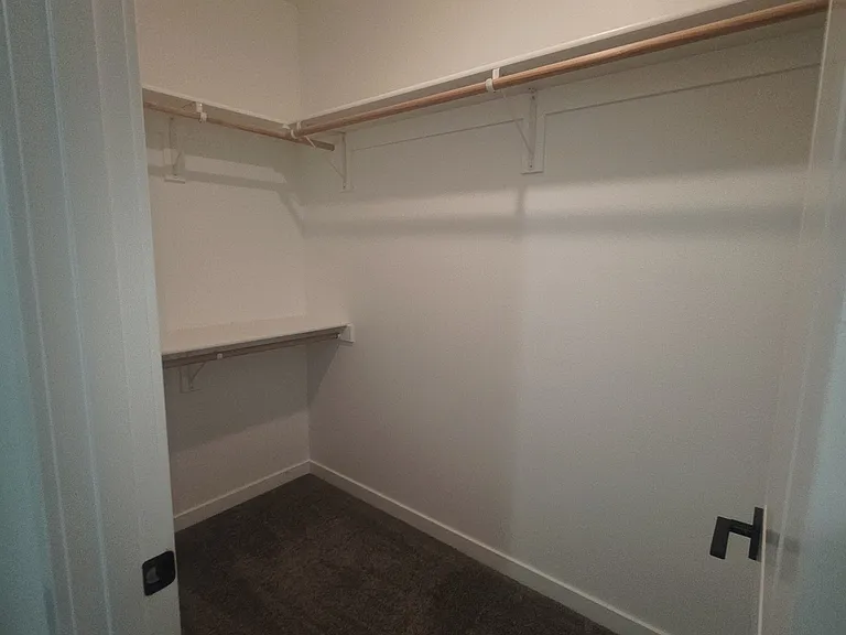 100 N 5th St #B16 — Photo 20