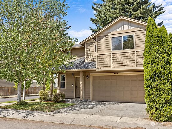 3rd image of 4129 NE 136th Avenue