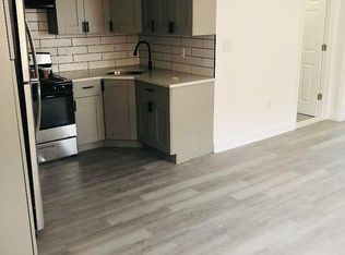 451 E Jersey St #3R, Elizabethport, NJ 07206